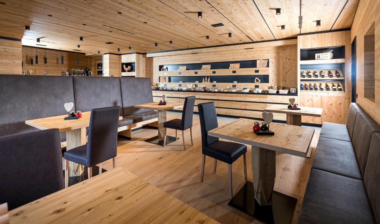 Hotel Li Anta Rossa 리비뇨 외부 사진